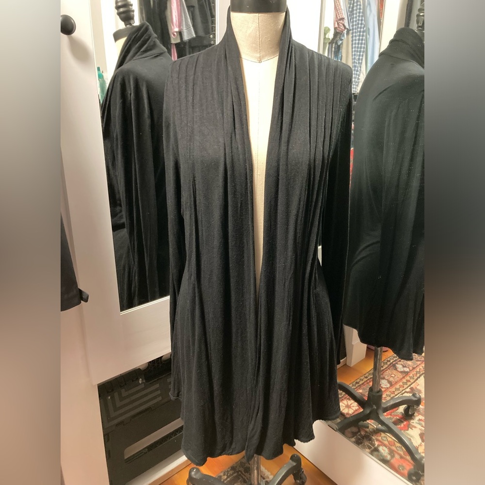 Cupio Black Open Front Thin Sweater - Size Medium